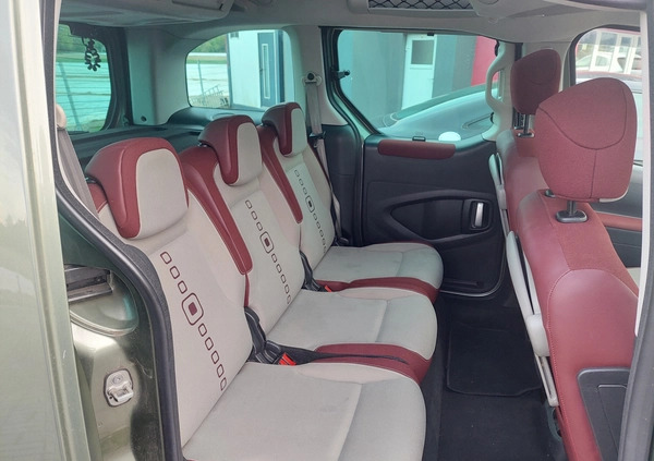 Citroen Berlingo cena 22900 przebieg: 212000, rok produkcji 2010 z Sępopol małe 37